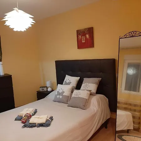Ven Al Corazón De La De La Condesa Junto Al Pilar *